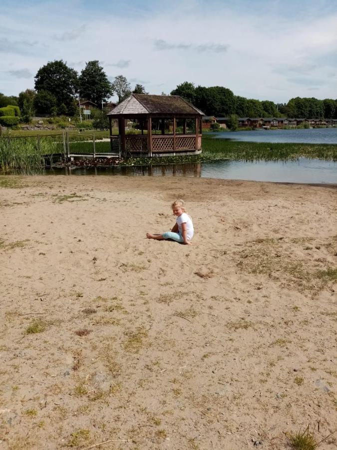 4 Bed Luxury Lodge With Hot Tub Near Lake District Warton Экстерьер фото