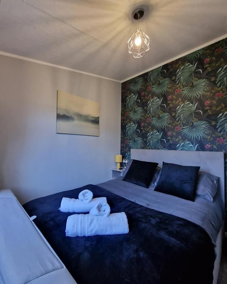 4 Bed Luxury Lodge With Hot Tub Near Lake District Warton Экстерьер фото